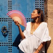  Eventail tissu coton et bois CARNAC / Simone & Georges